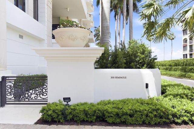 300 Seminole Avenue 3c, Palm Beach, FL 33480
