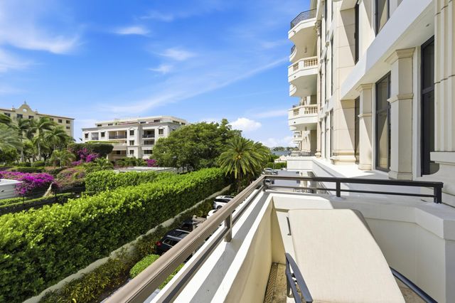 300 Seminole Avenue 3c, Palm Beach, FL 33480