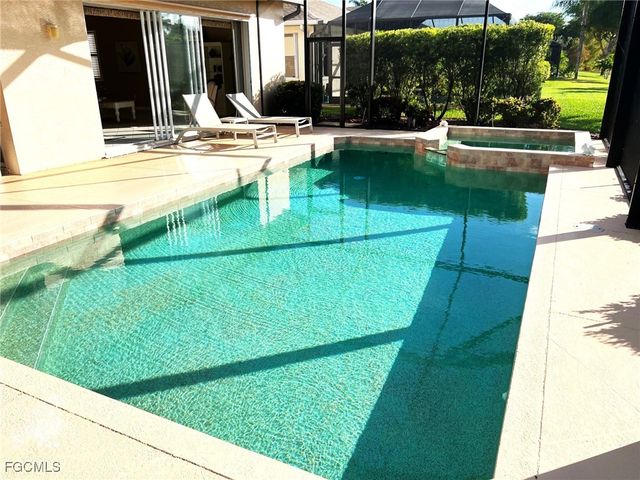 14145 Grosse Point LN, Fort Myers, FL 33919