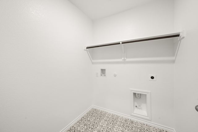 1908 Seminole Drive, Cleburne, TX 76033