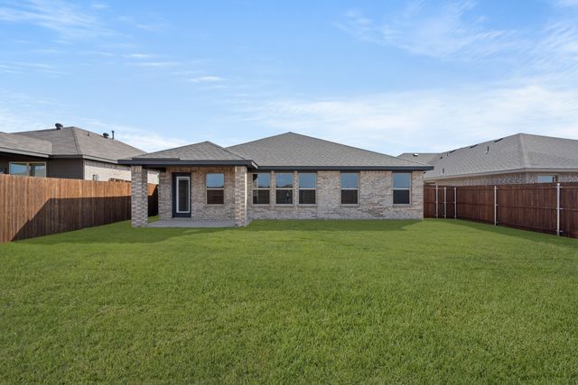 1908 Seminole Drive, Cleburne, TX 76033