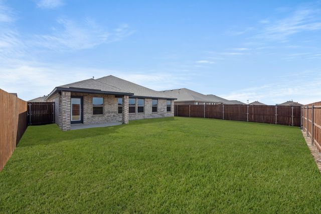 1908 Seminole Drive, Cleburne, TX 76033