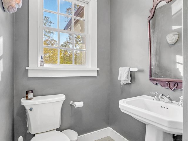 201 Route 37 South, Sherman, CT 06784