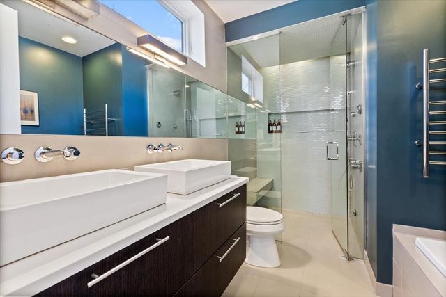 1900 W Armitage Avenue 1, Chicago, IL 60622