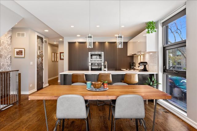 1900 W Armitage Avenue 1, Chicago, IL 60622