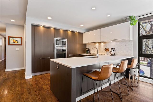 1900 W Armitage Avenue 1, Chicago, IL 60622