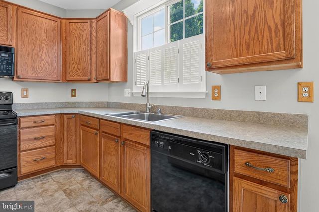 10829 KING NOBEL LN, Bealeton, VA 22712