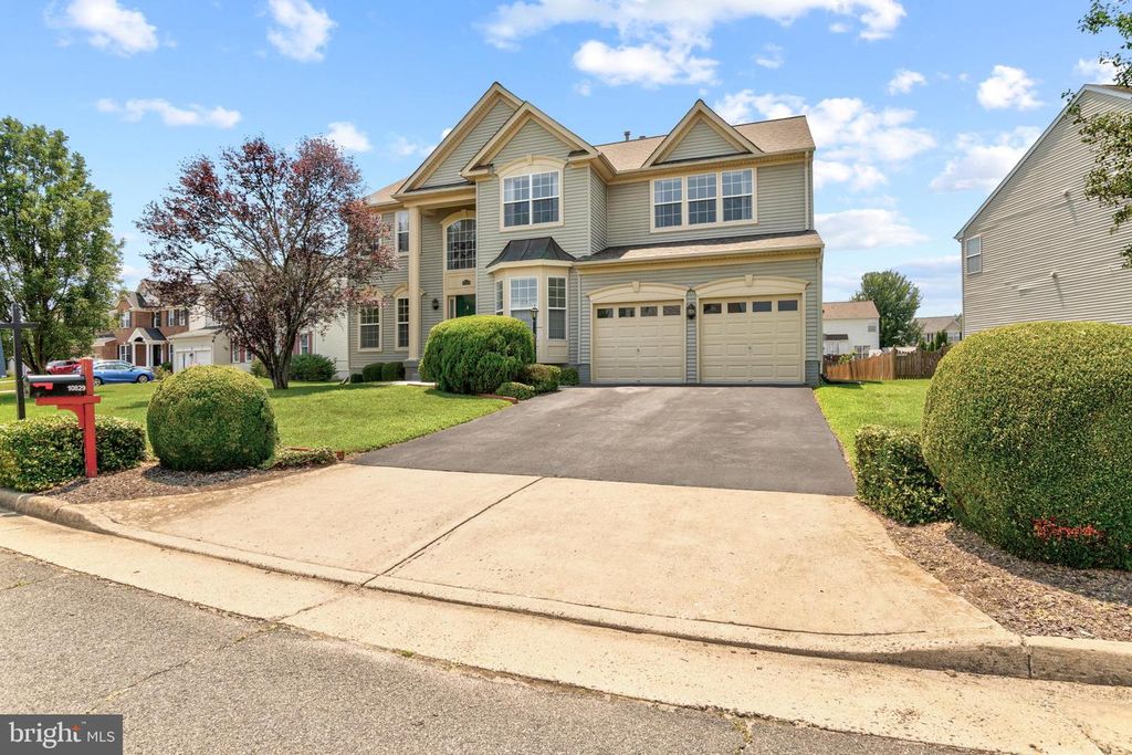 10829 KING NOBEL LN, Bealeton, VA 22712