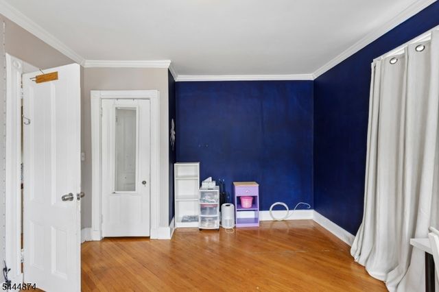 711 Degraw Ave, Newark City, NJ 07104