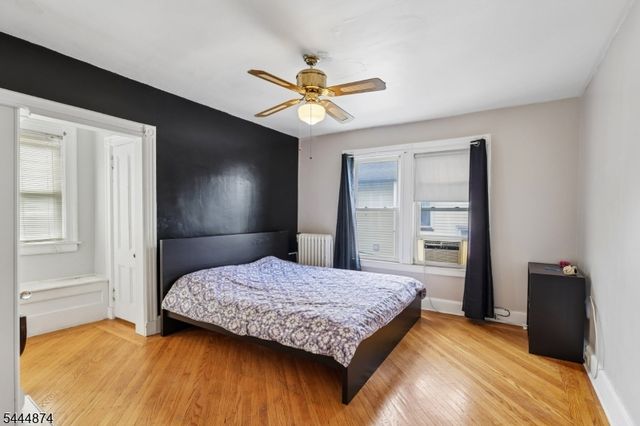 711 Degraw Ave, Newark City, NJ 07104