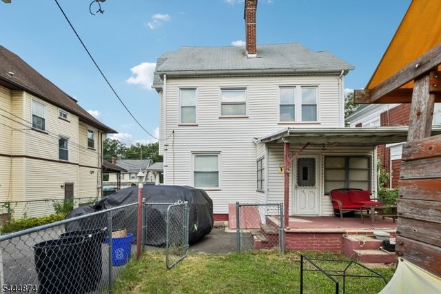 711 Degraw Ave, Newark City, NJ 07104