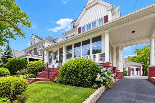 711 Degraw Ave, Newark City, NJ 07104
