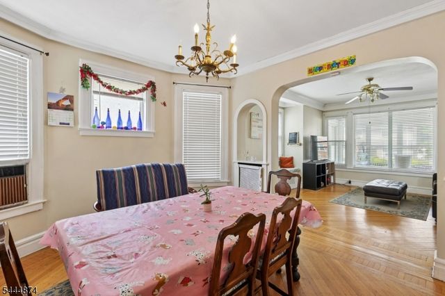 711 Degraw Ave, Newark City, NJ 07104