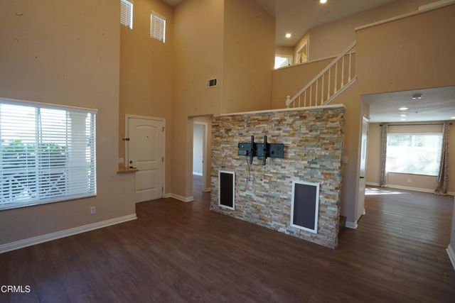 401 Hermosa Way, Oxnard, CA 93036