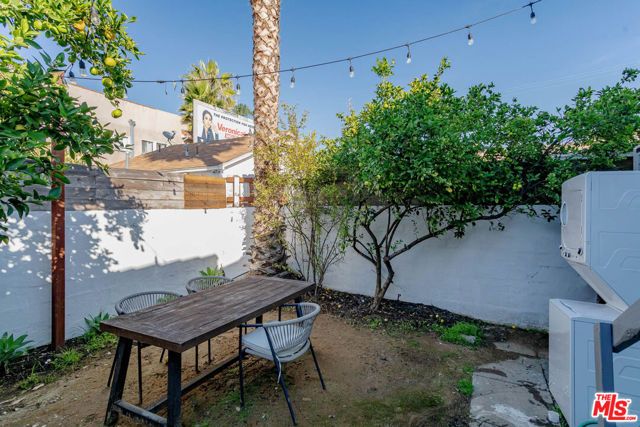 4307 Burns Avenue, Los Angeles, CA 90029
