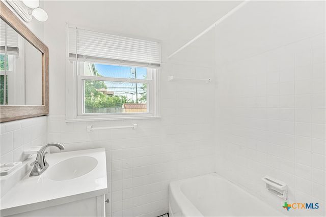 1611 S 33rd Street, Temple, TX 76504