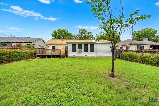 1611 S 33rd Street, Temple, TX 76504
