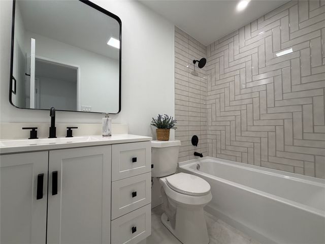 5404 Rice Drive, The Colony, TX 75056