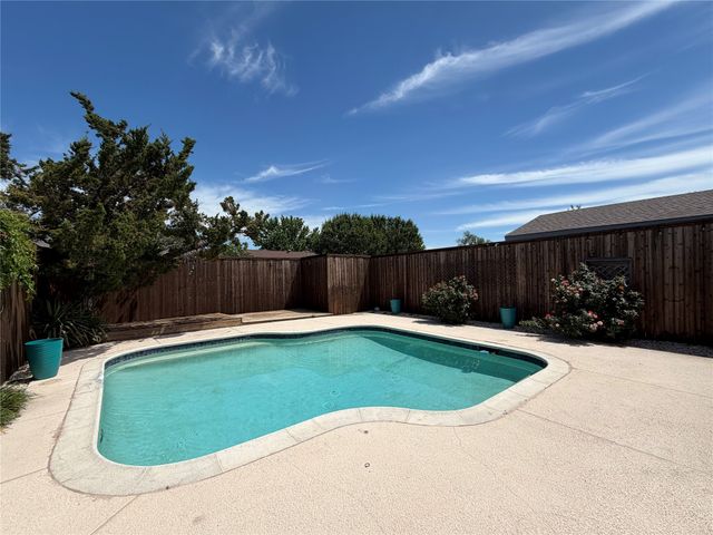 5404 Rice Drive, The Colony, TX 75056