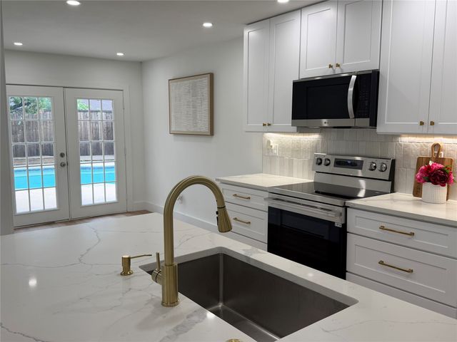 5404 Rice Drive, The Colony, TX 75056