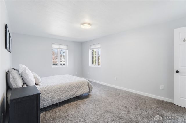 306 East Drive, Oakwood, OH 45419