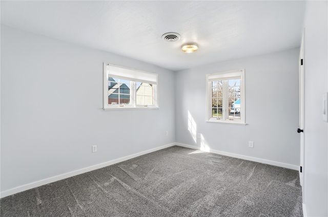 306 East Drive, Oakwood, OH 45419