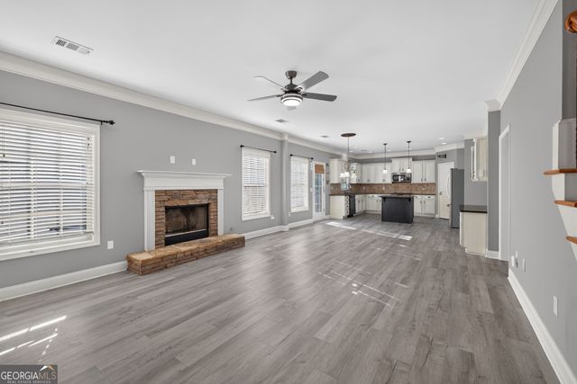1664 Maes Overlook, Loganville, GA 30052
