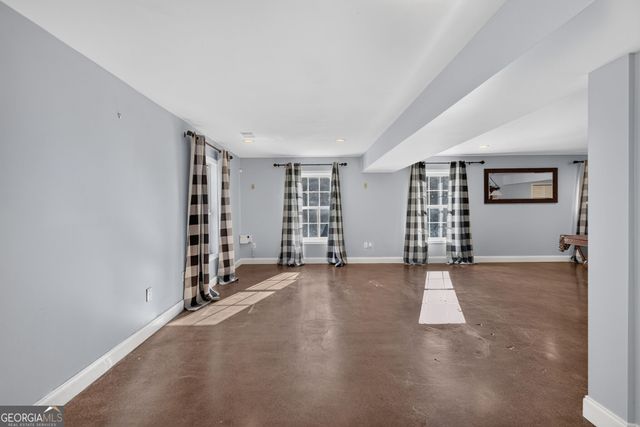 1664 Maes Overlook, Loganville, GA 30052
