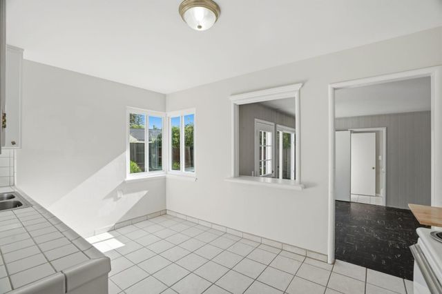 1711 William Henry Court, Los Altos, CA 94024