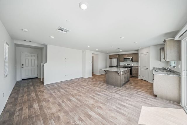 30547 Operetta, Winchester, CA 92596