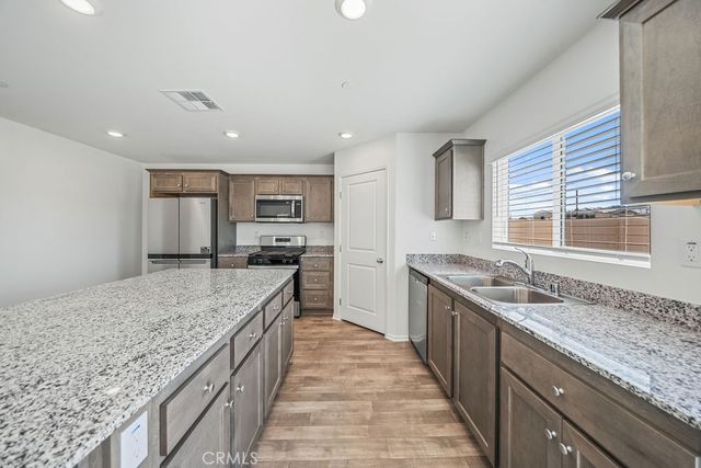 30547 Operetta, Winchester, CA 92596