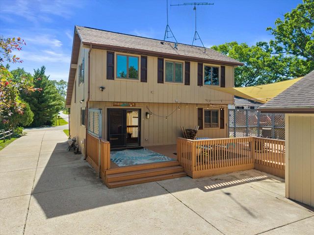 12806 228th AVENUE, Bristol, WI 53104