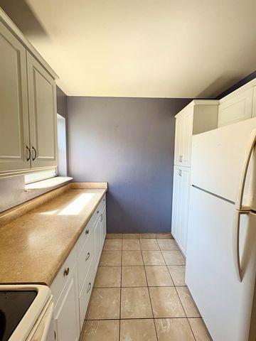 2915 SW 22nd Avenue 201, Delray Beach, FL 33445
