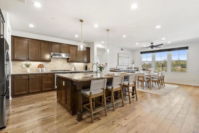 15624 BELTAIRE LANE, San Diego, CA 92127