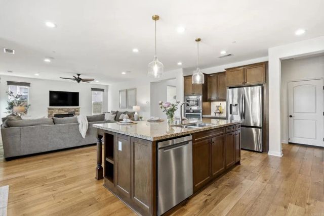 15624 BELTAIRE LANE, San Diego, CA 92127