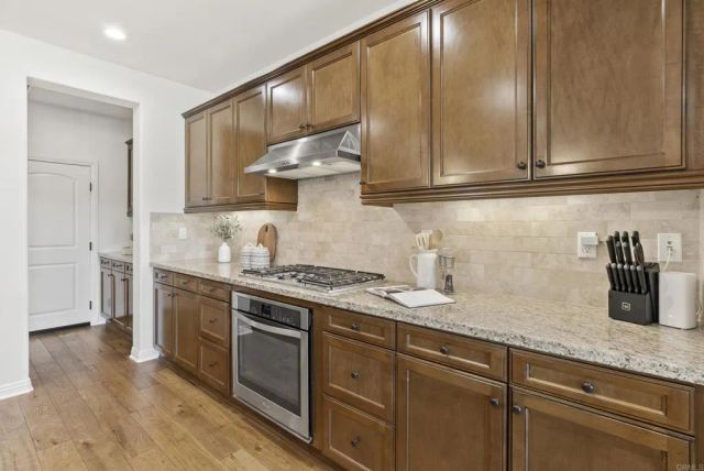 15624 BELTAIRE LANE, San Diego, CA 92127