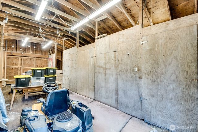 17628 252nd Avenue SE, Maple Valley, WA 98038