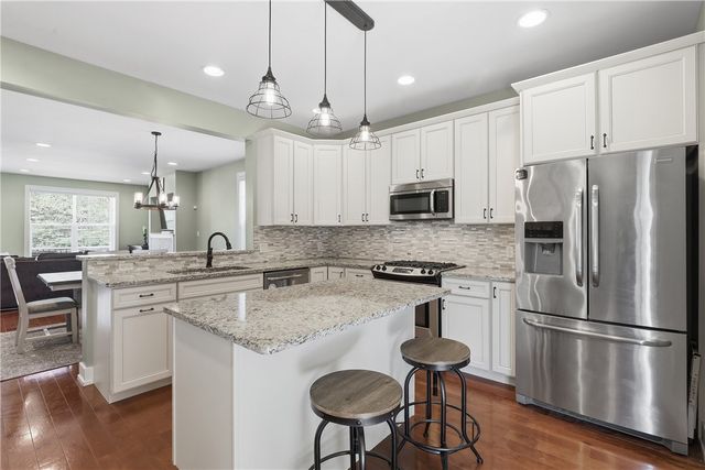 351 Woodruff St, Mt Washington, PA 15211
