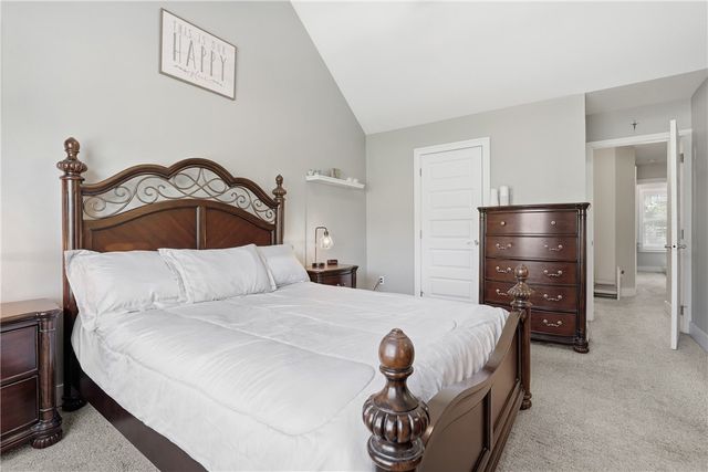 351 Woodruff St, Mt Washington, PA 15211