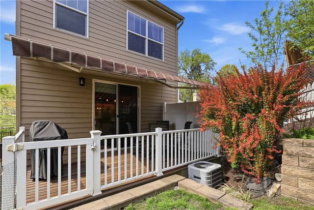 351 Woodruff St, Mt Washington, PA 15211