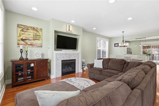 351 Woodruff St, Mt Washington, PA 15211