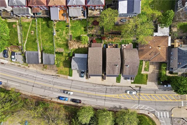 351 Woodruff St, Mt Washington, PA 15211