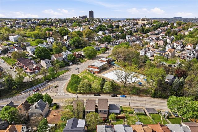 351 Woodruff St, Mt Washington, PA 15211