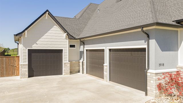 3918 HIDDEN HILLS, Longview, TX 75605