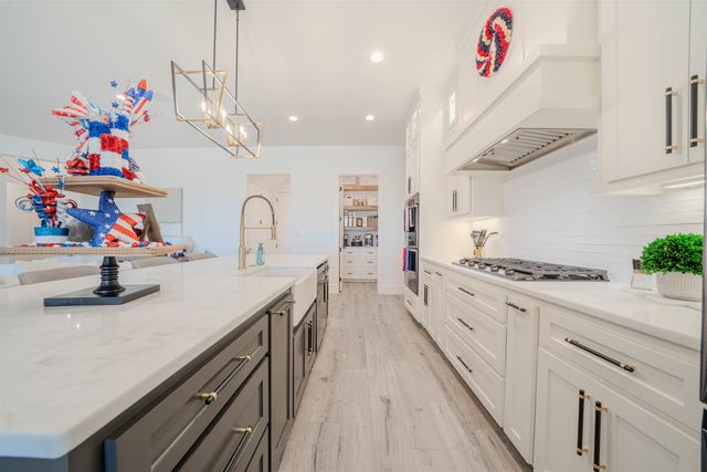 3918 HIDDEN HILLS, Longview, TX 75605