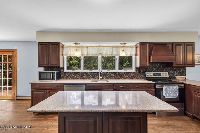 639 Reed Road, Jackson, NJ 08527