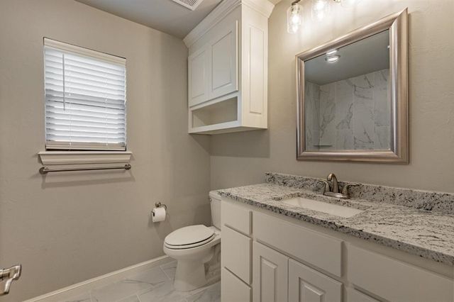 6296 NW 178th Terrace, Edmond, OK 73012