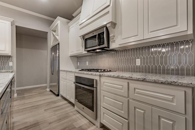 6296 NW 178th Terrace, Edmond, OK 73012