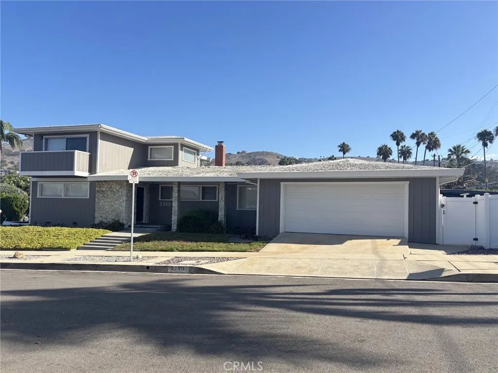 2260 Warmouth, San Pedro, CA 90732