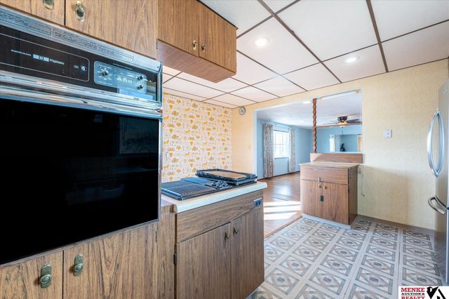 25142 230th Street, Underwood, IA 51576